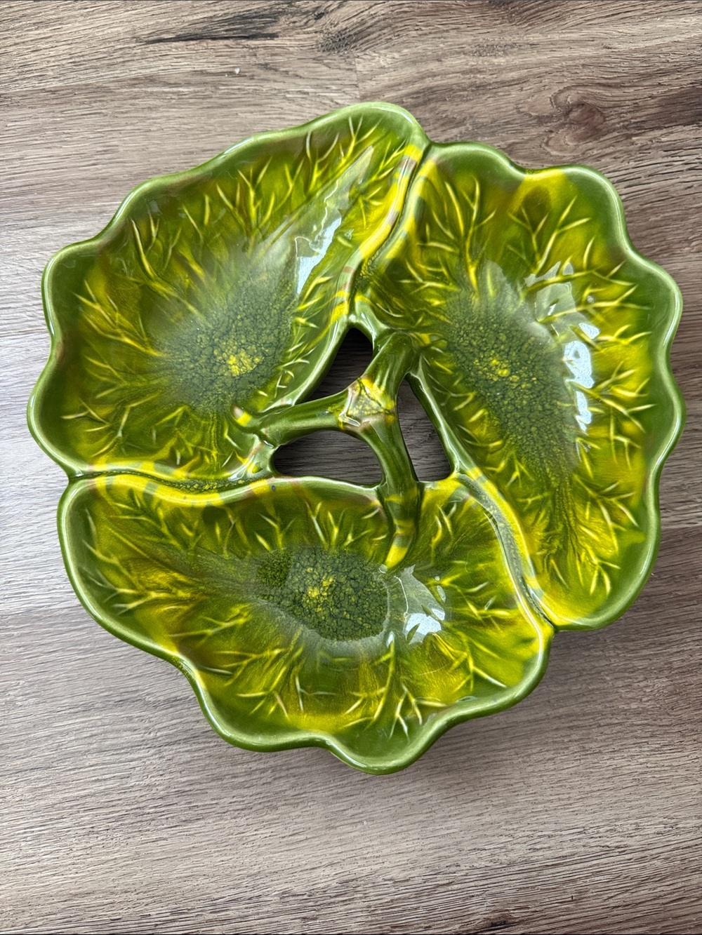 MCM Serving Tray Lettuce Green Leaf Bowls Three Sections California Originals